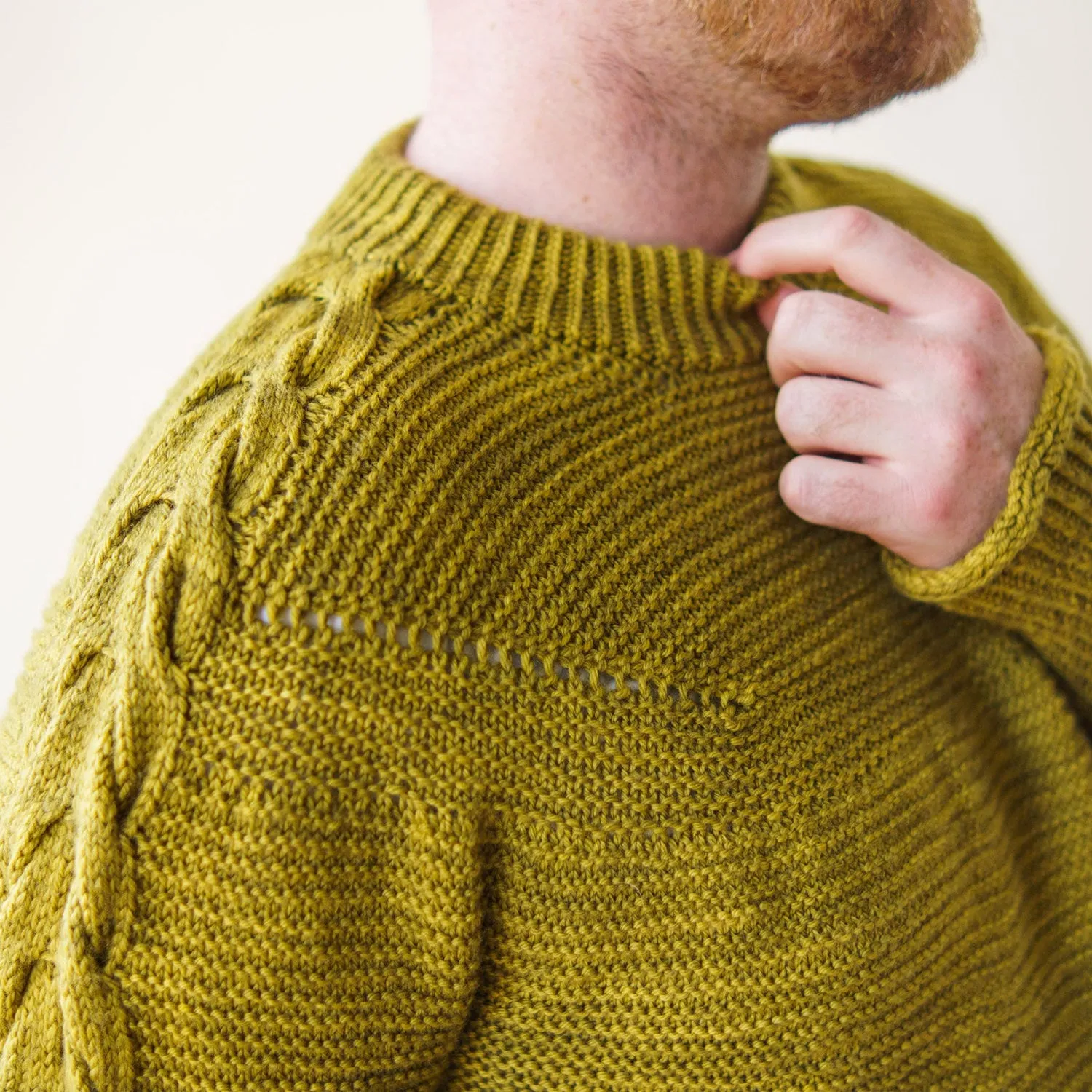 ANTLER SLEEVE SWEATER - GLASS