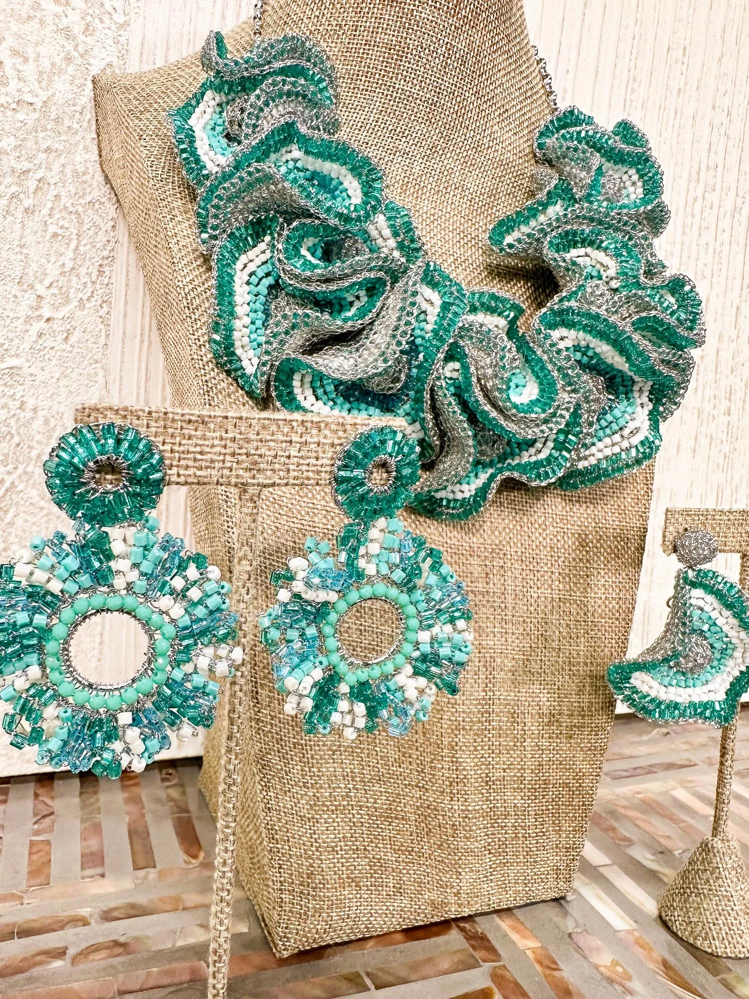 Buttercup Necklace, Silver Teal Mix