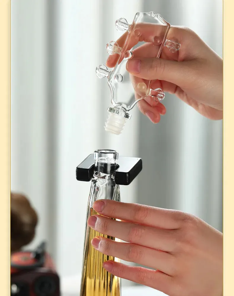 Crystal Led Free Glass Gutar Decanter Bottle Two  Glasses and Holder Set For Liquor Wine Whisky Vodka