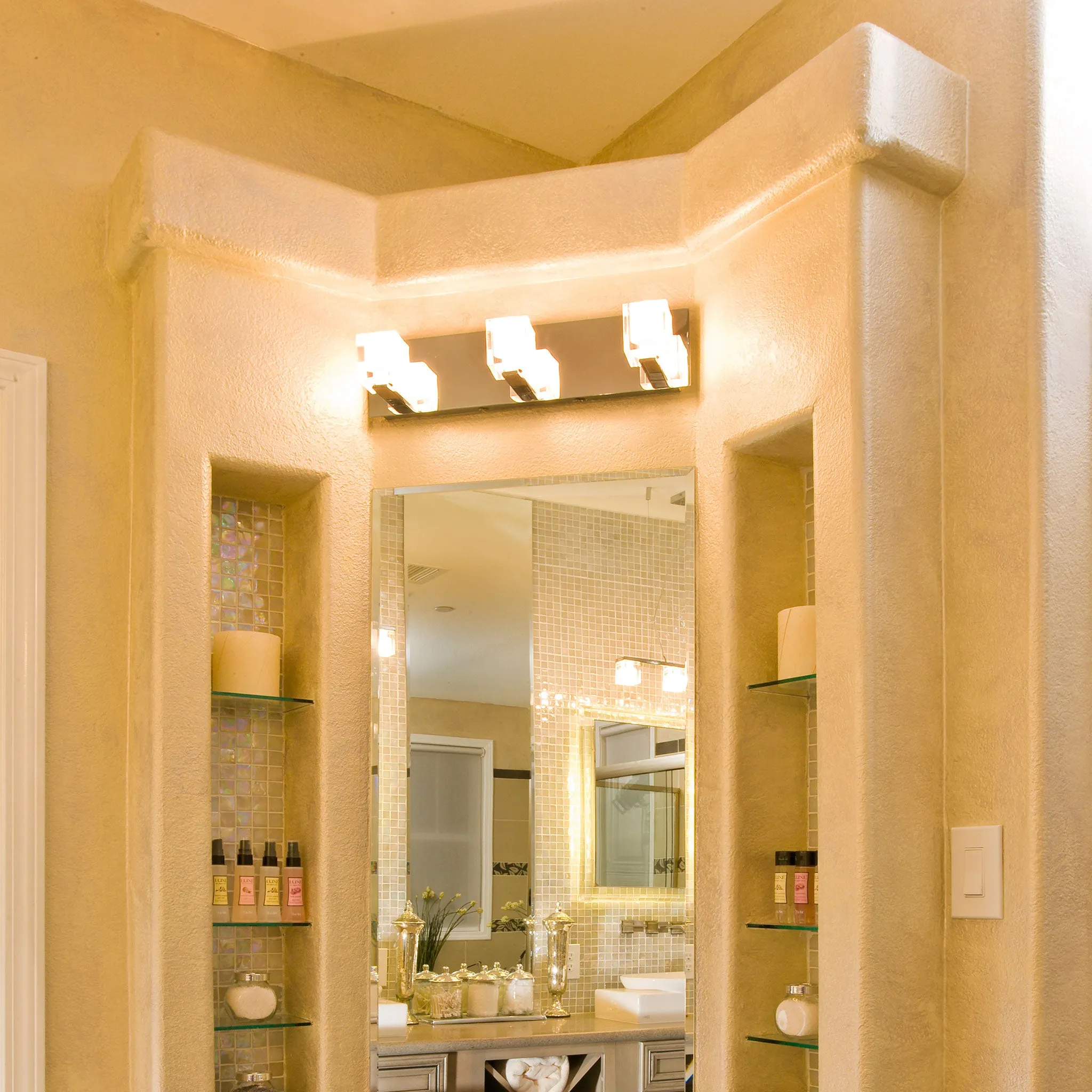 ET2 Blocs Vanity Light