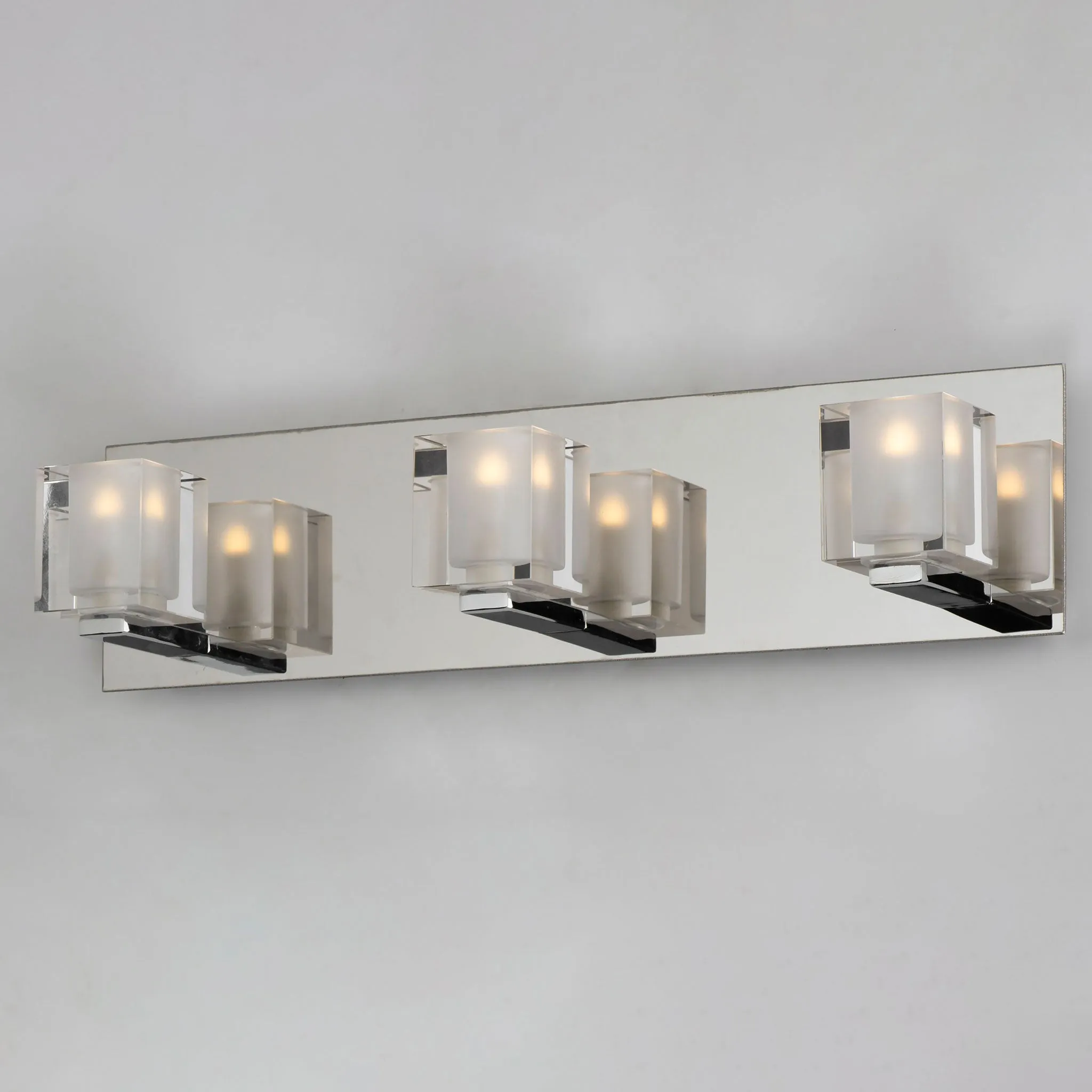 ET2 Blocs Vanity Light