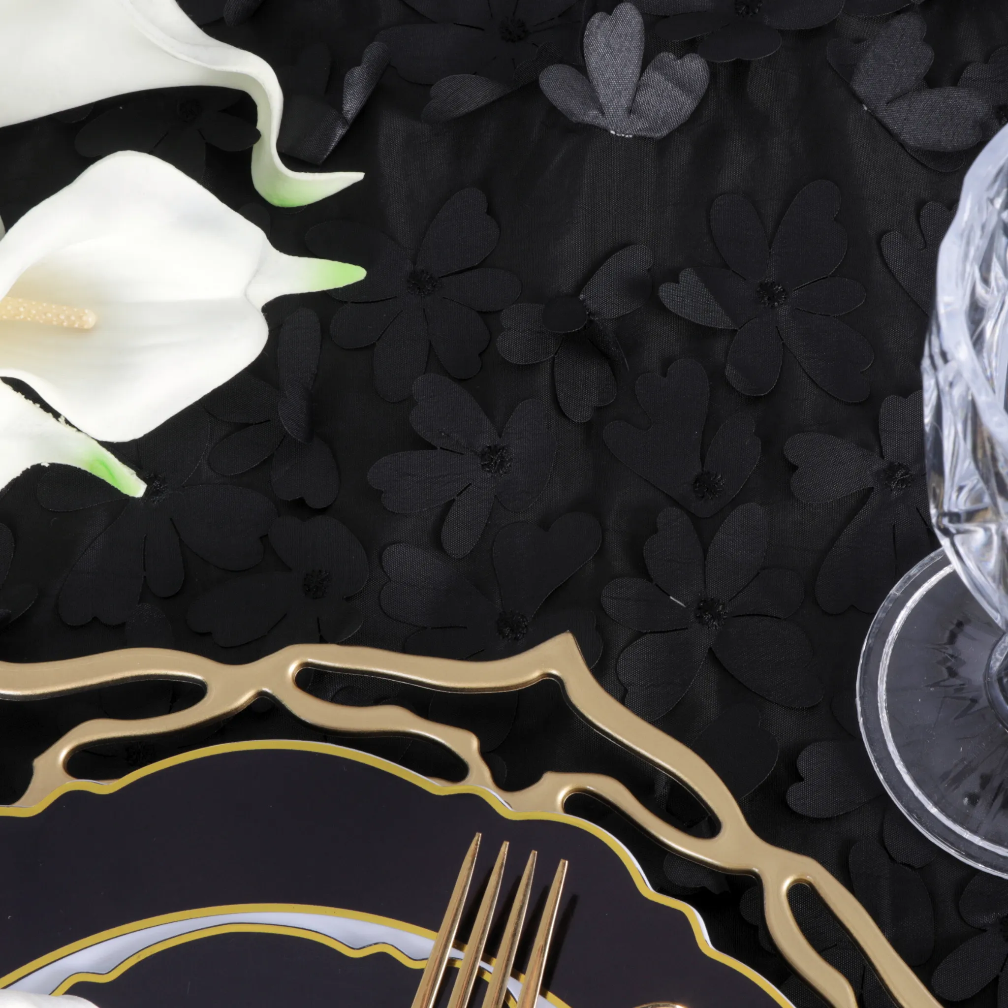 Flower Petal Taffeta Tablecloth 90"x132" Rectangular - Black