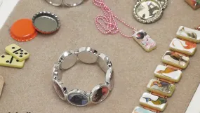 Just Bead It! Quick & Easy Jewelry: Epoxy Stickers