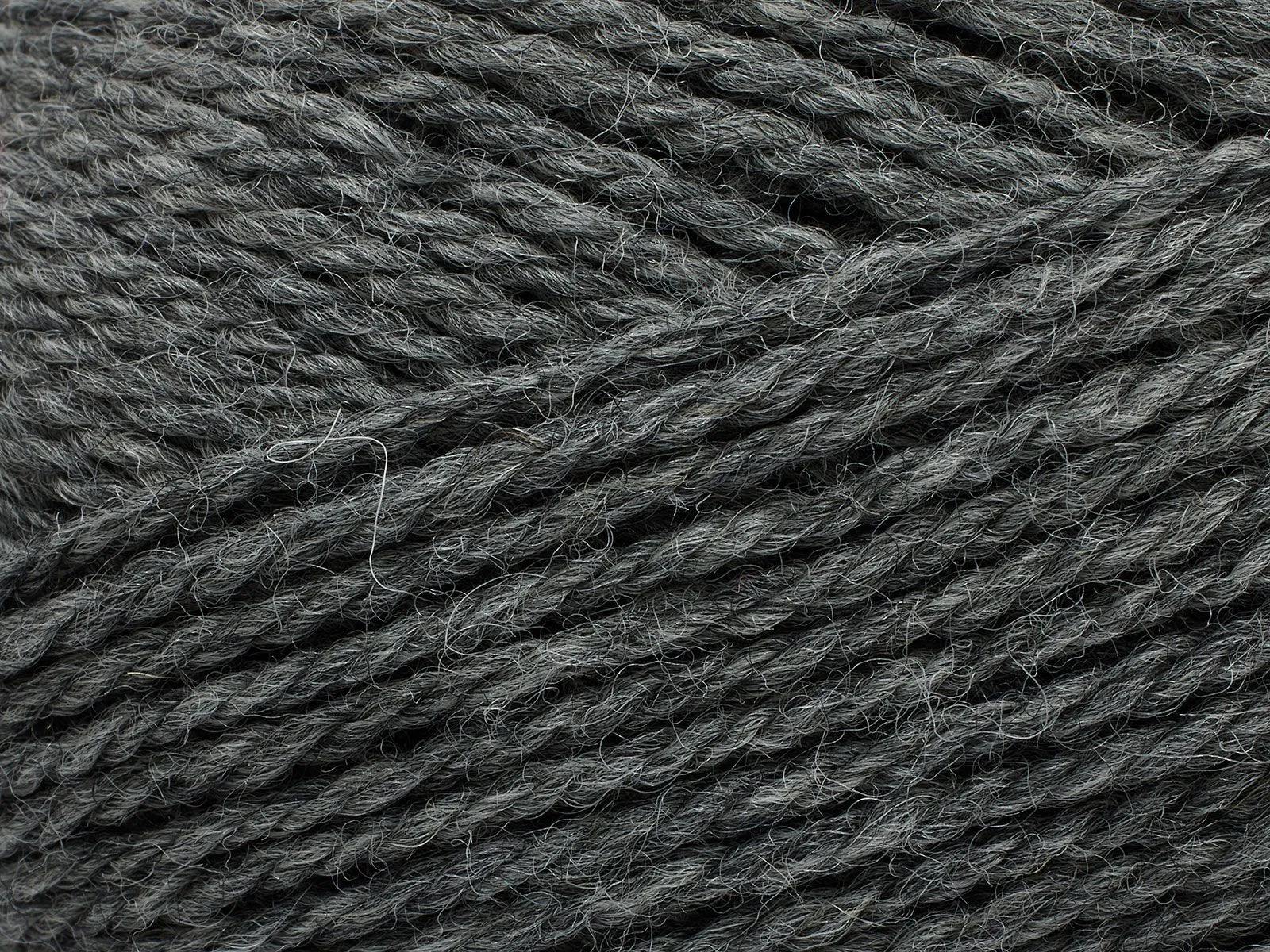 Kit de tricot - Cardigan Alice en Pernilla par Camille Descôteaux