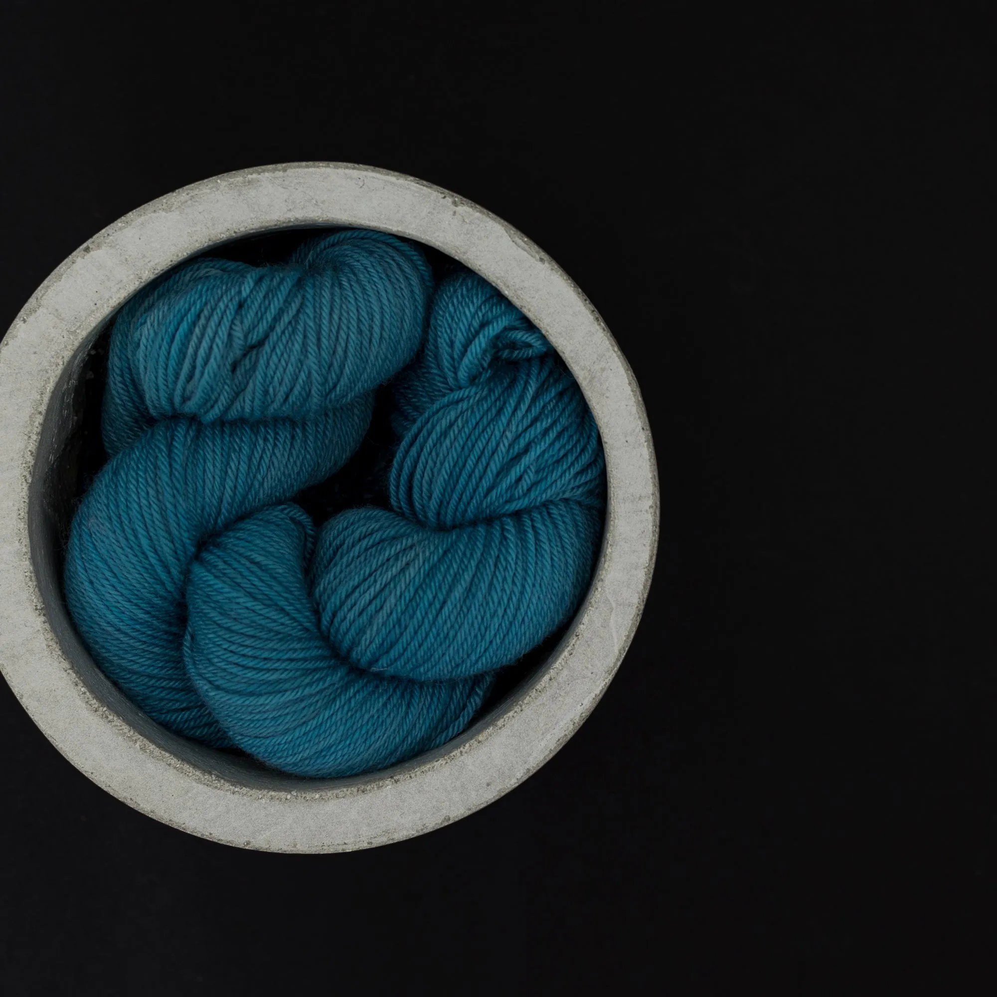 Kit de tricot - Cardigan Clair de lune en Mérinor Worsted par Paule Trudel Bellemare