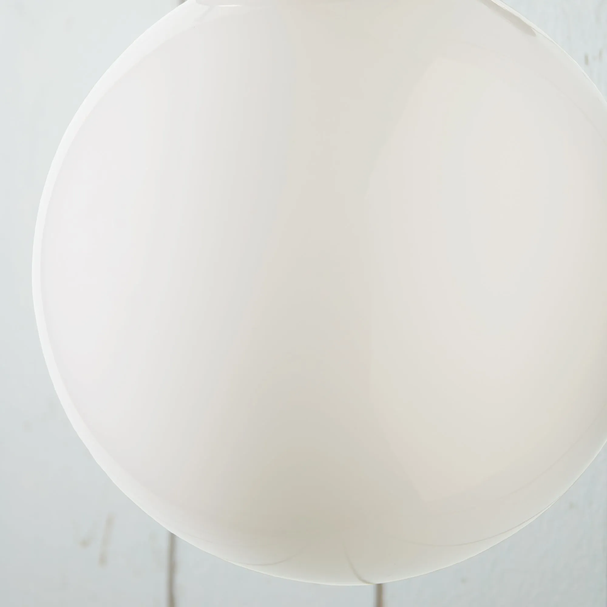 Larger Espere in opaline glass