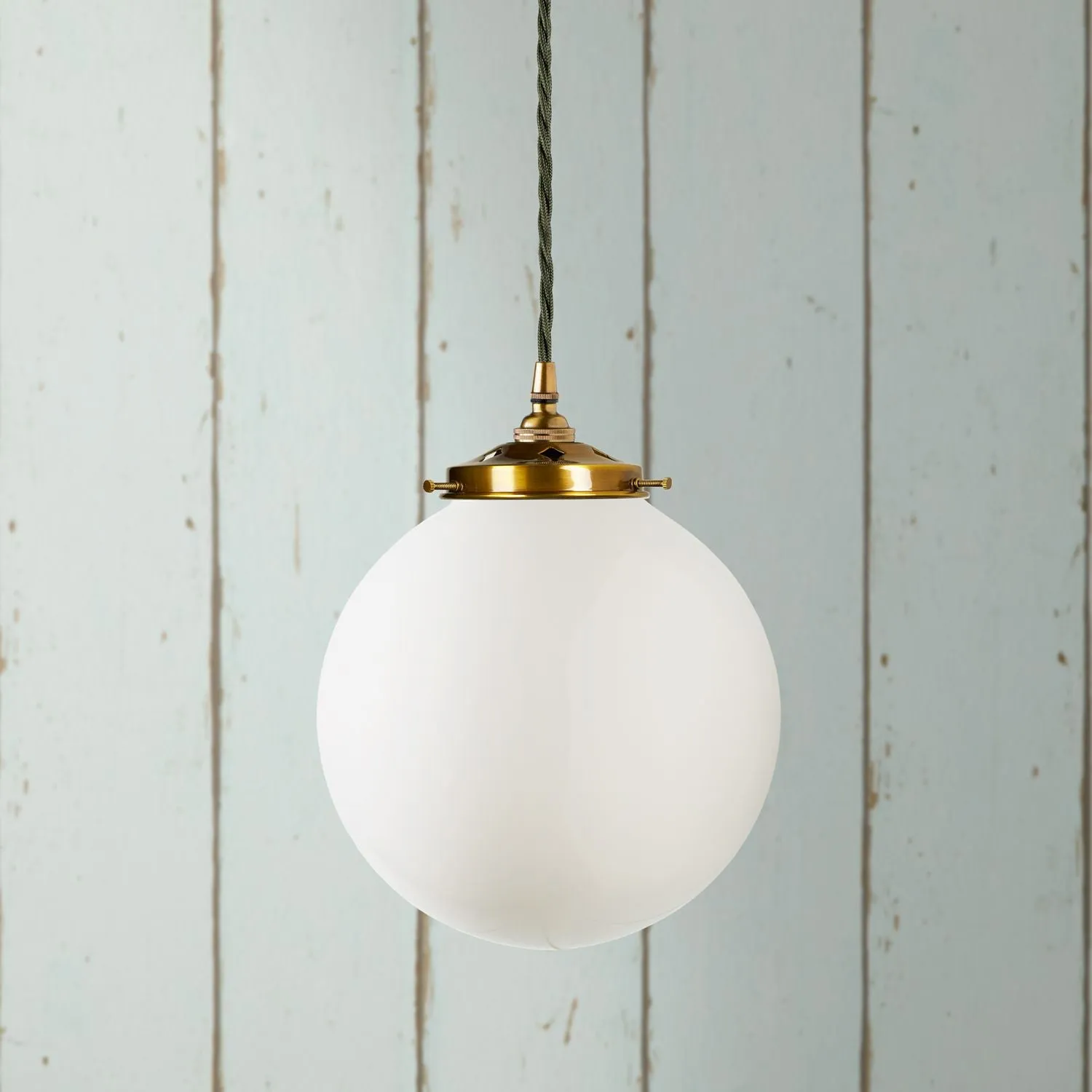 Larger Espere in opaline glass