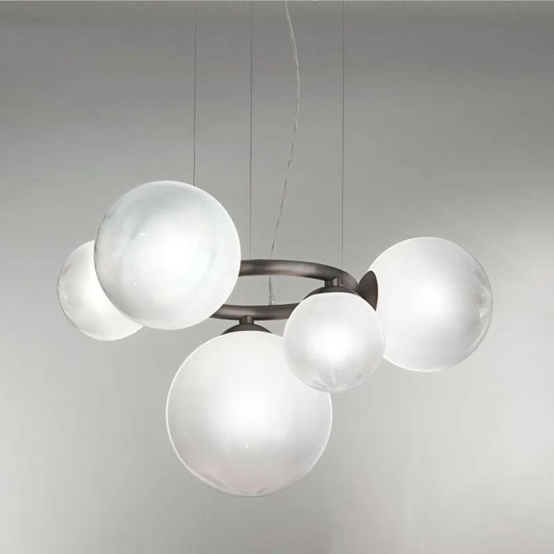 Lucienne Chandelier