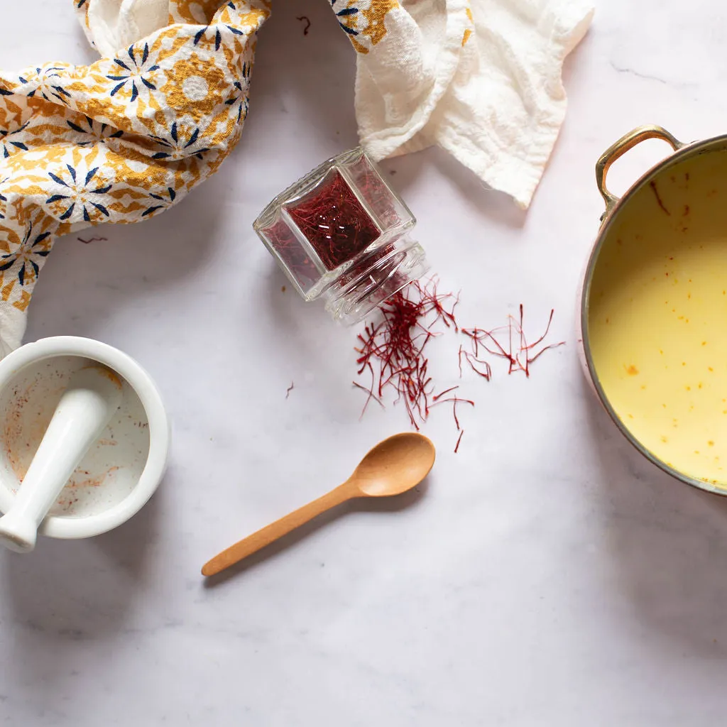 Masala Dabba Bundle — Magnetic Jars Filled with Indian Spices & 5 Spice Tools