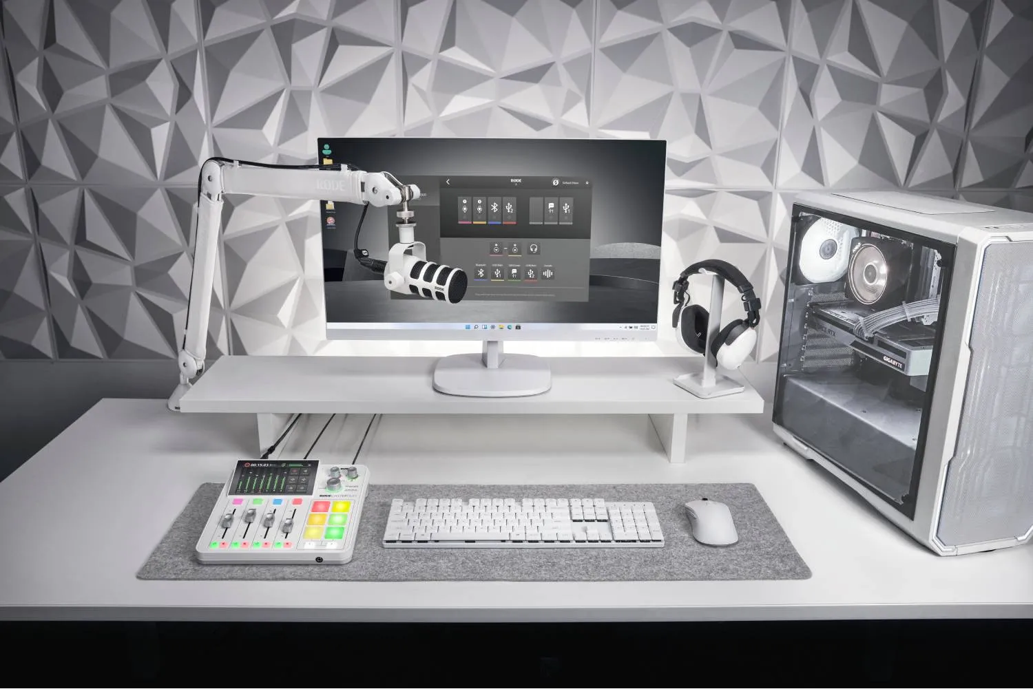 Rode RODECaster Duo Integrated Audio Production Studio (White)