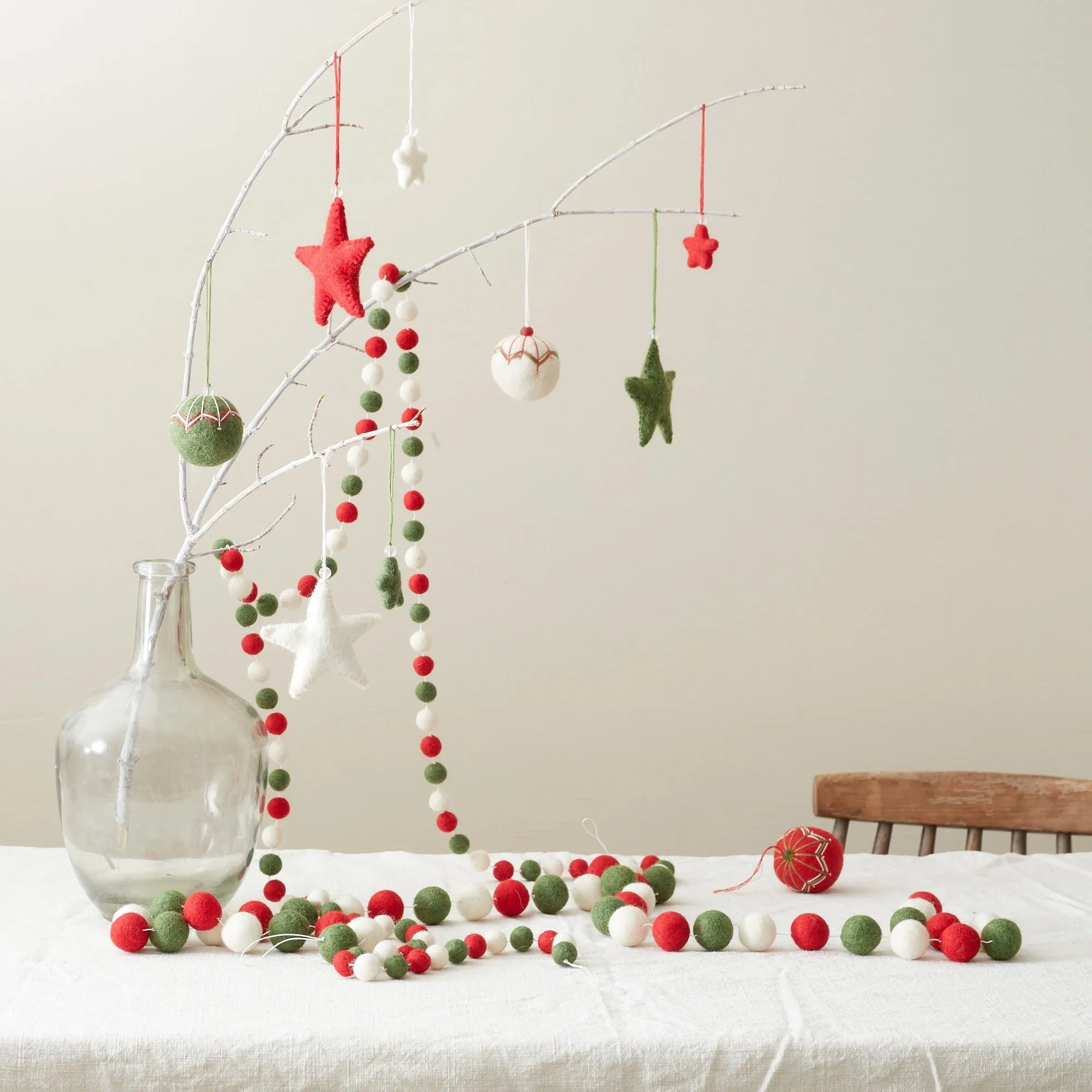 SAPNA Beaded Felt Star Hanging Decoration Pack 5 (WS)