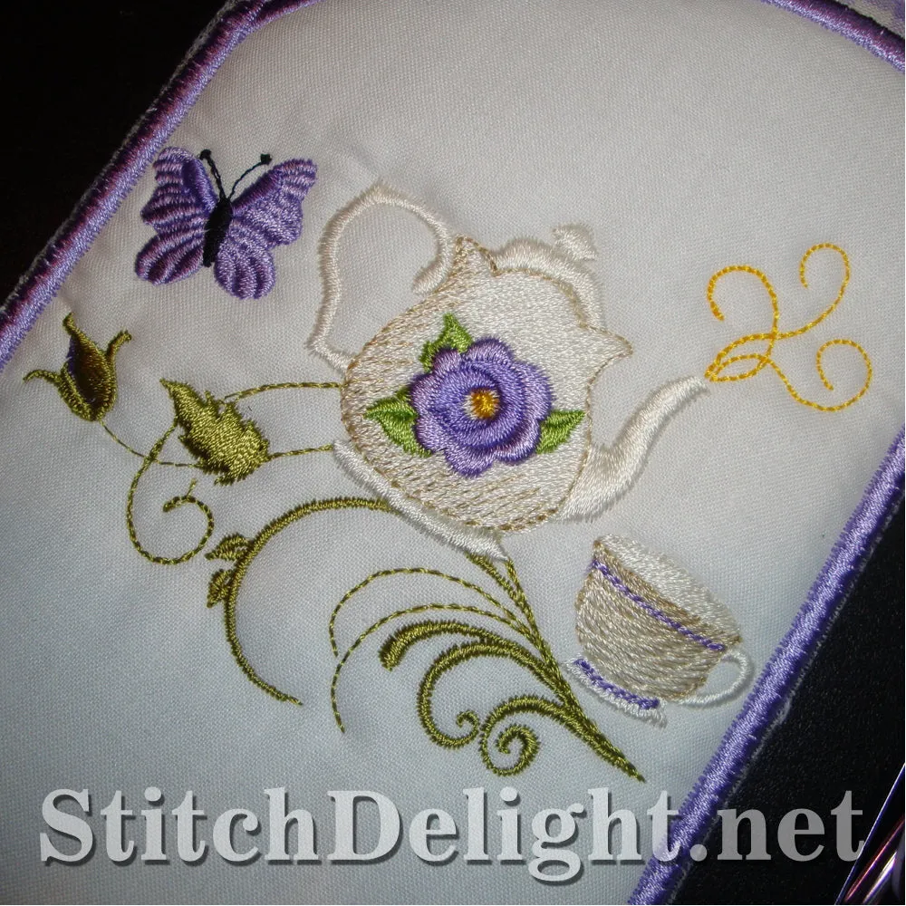 SD1223 Teatime  eyeglass case