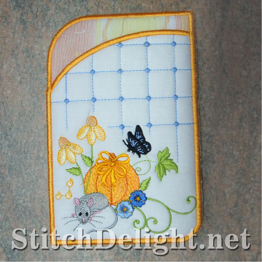 SD1227 Pumpkin eyeglass case