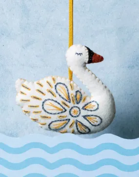 Swan a-Swimming Mini Felt Christmas Craft Kit, Corinne Lapierre