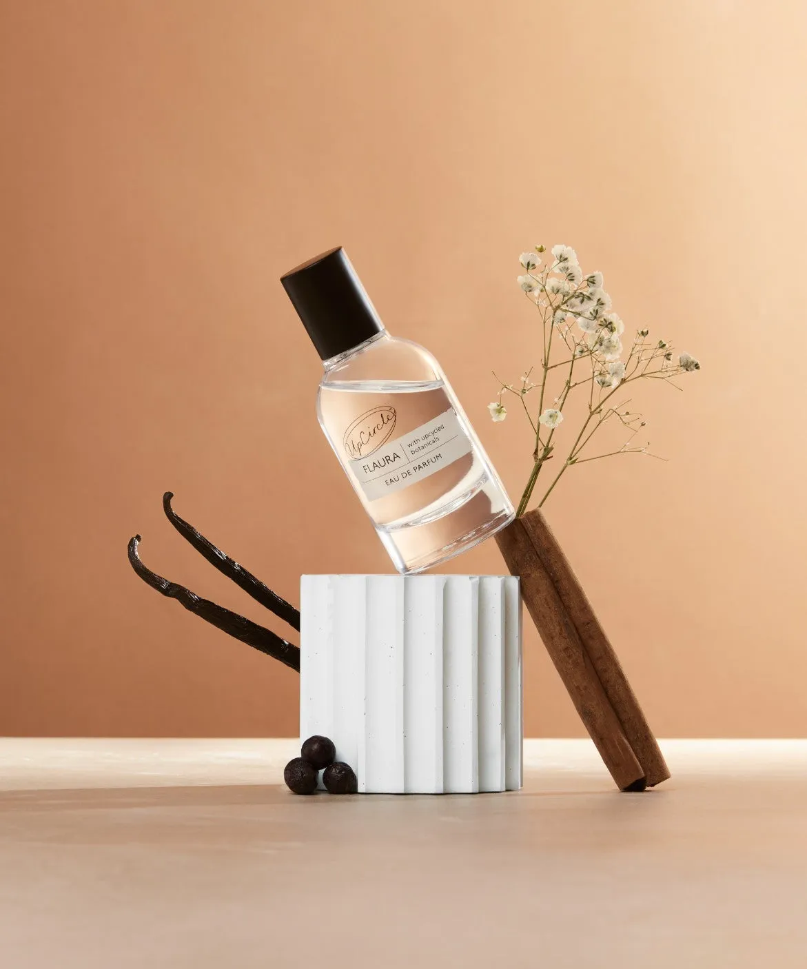 UpCircle Refillable Perfume Eau De Parfum - Flaura